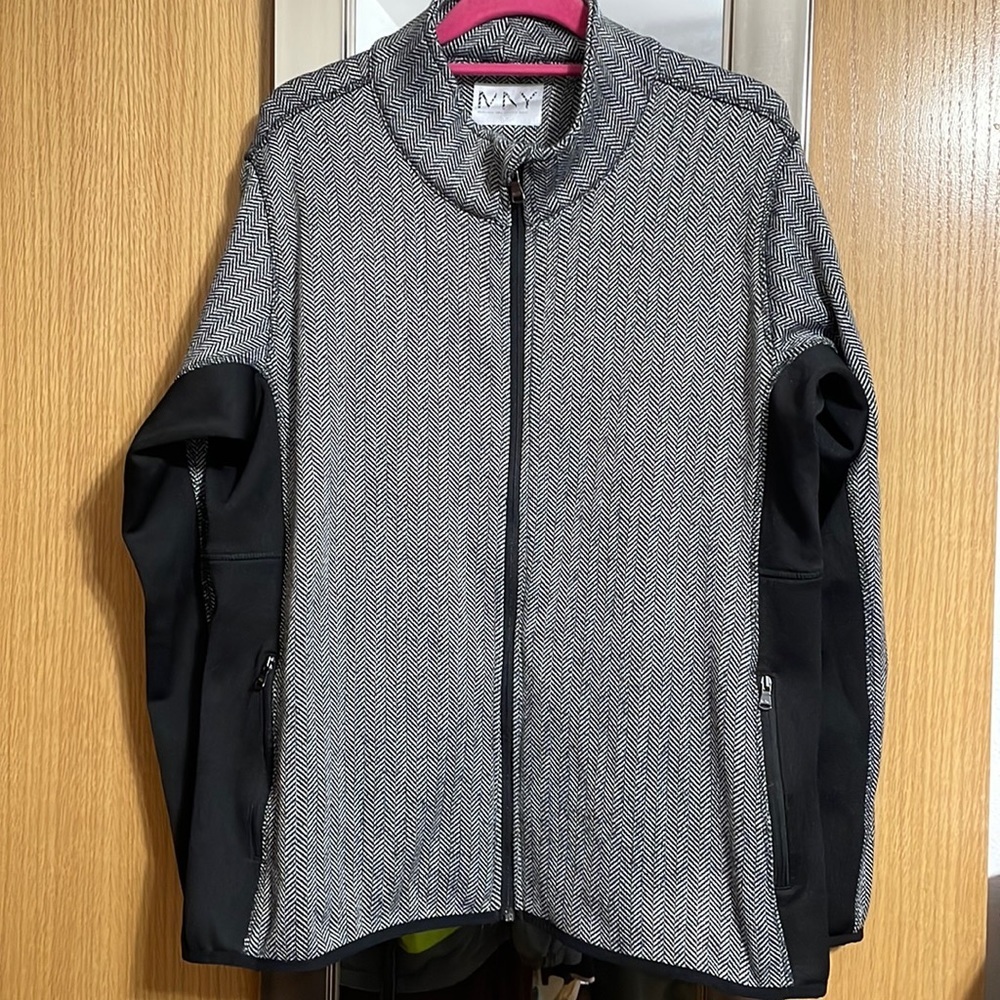 Marc New York Andrew Marc XXL zip up houndstooth jacket with 2 front pockets